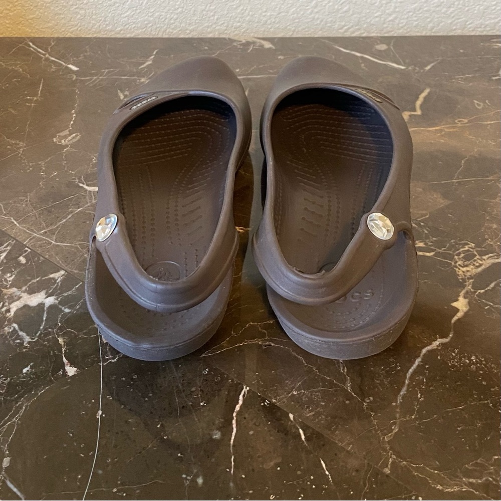 Crocs Taupe Ballet Sling Back Sandals size 7 - Picture 4 of 5